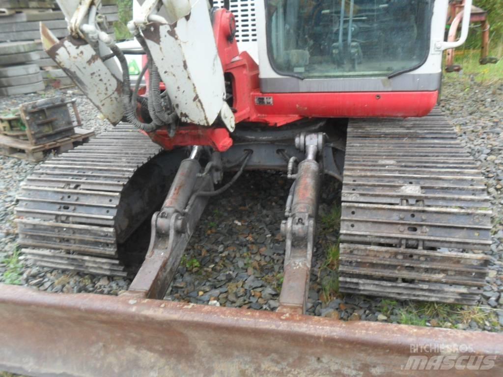 Takeuchi TB175 Midi rýpadla 7t - 12t