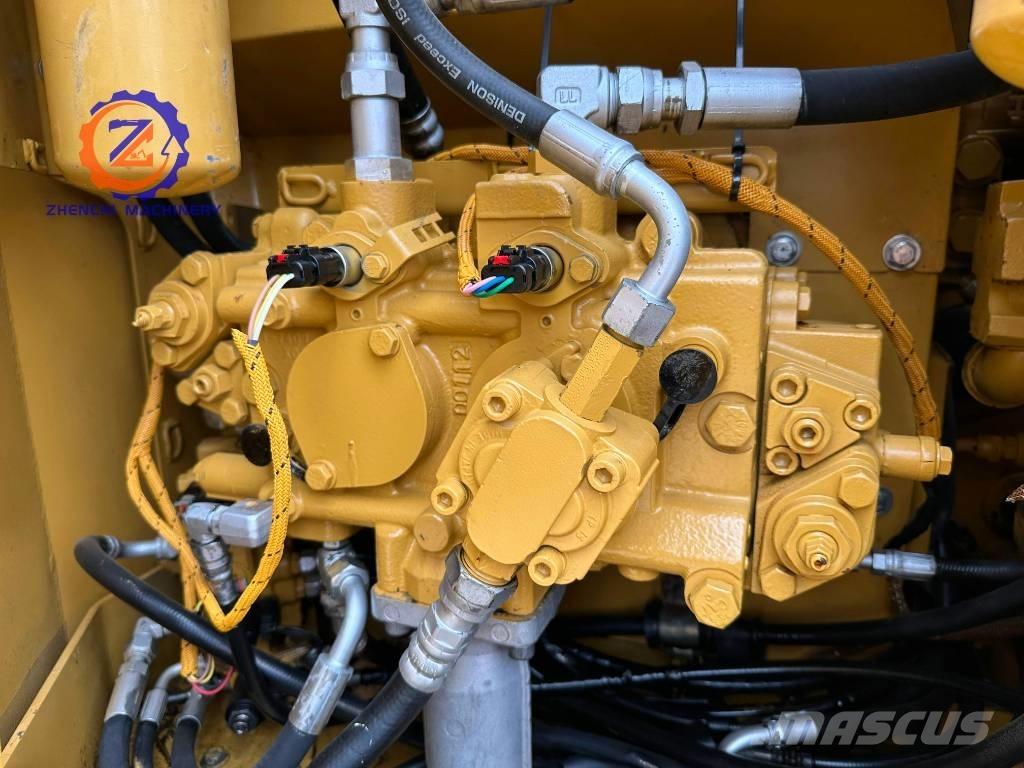 CAT 312 GC Midi rýpadla 7t - 12t