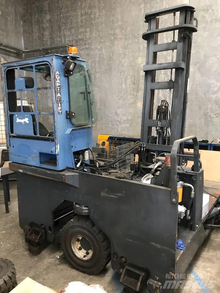 Combilift C 4000 Vysokozdvižný vozík s bočním ložením