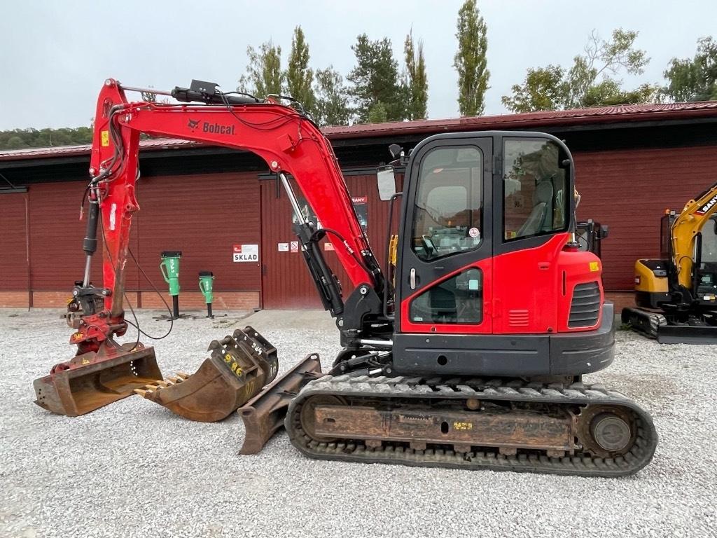 Bobcat E 85 Midi rýpadla 7t - 12t
