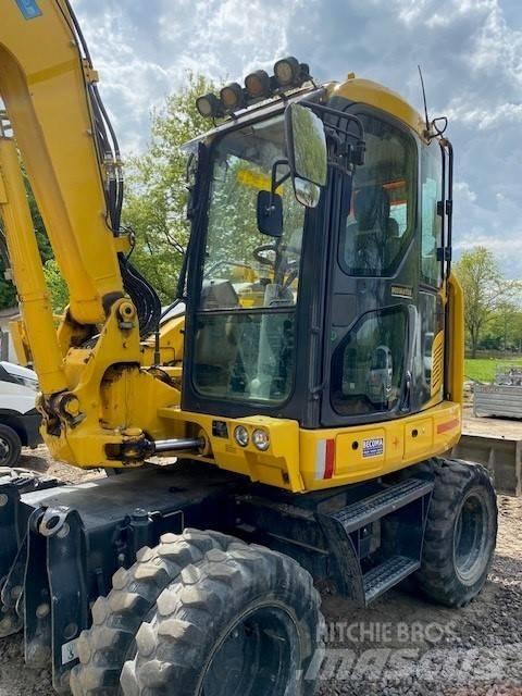 Komatsu PW98MR-11 Kolová rýpadla