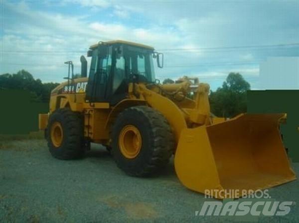 CAT 966H Kolové nakladače
