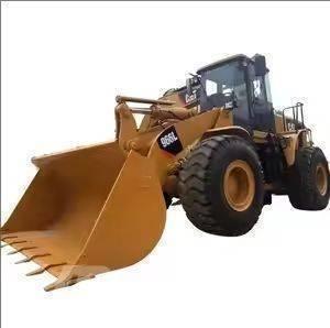 CAT 966L Kolové nakladače