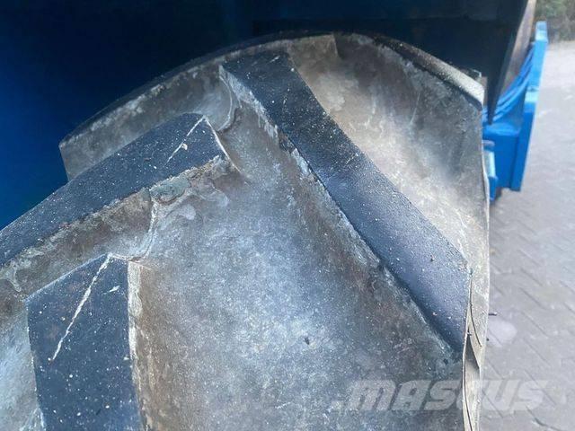 Hamm 2301-9 Tahačové válce