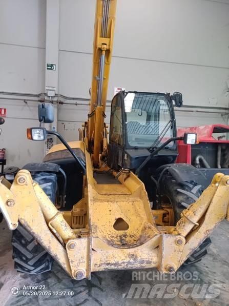 JCB 535-125A Teleskopické manipulátory