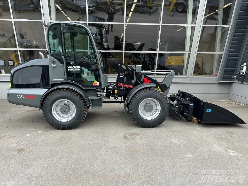 Wacker Neuson WL 52 Kolové nakladače