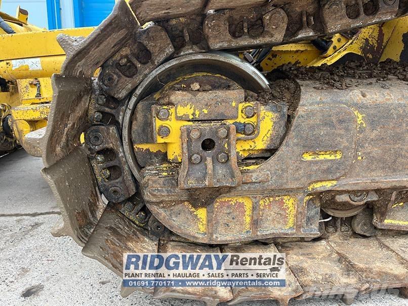Komatsu D 51 PX-24 Pásové dozery