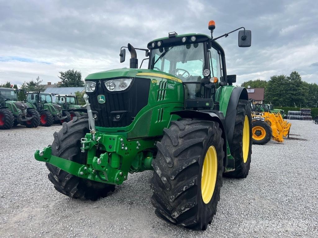 John Deere 6170 M Traktory