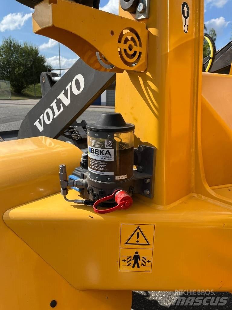 Volvo L 35 GS Smykem řízené nakladače