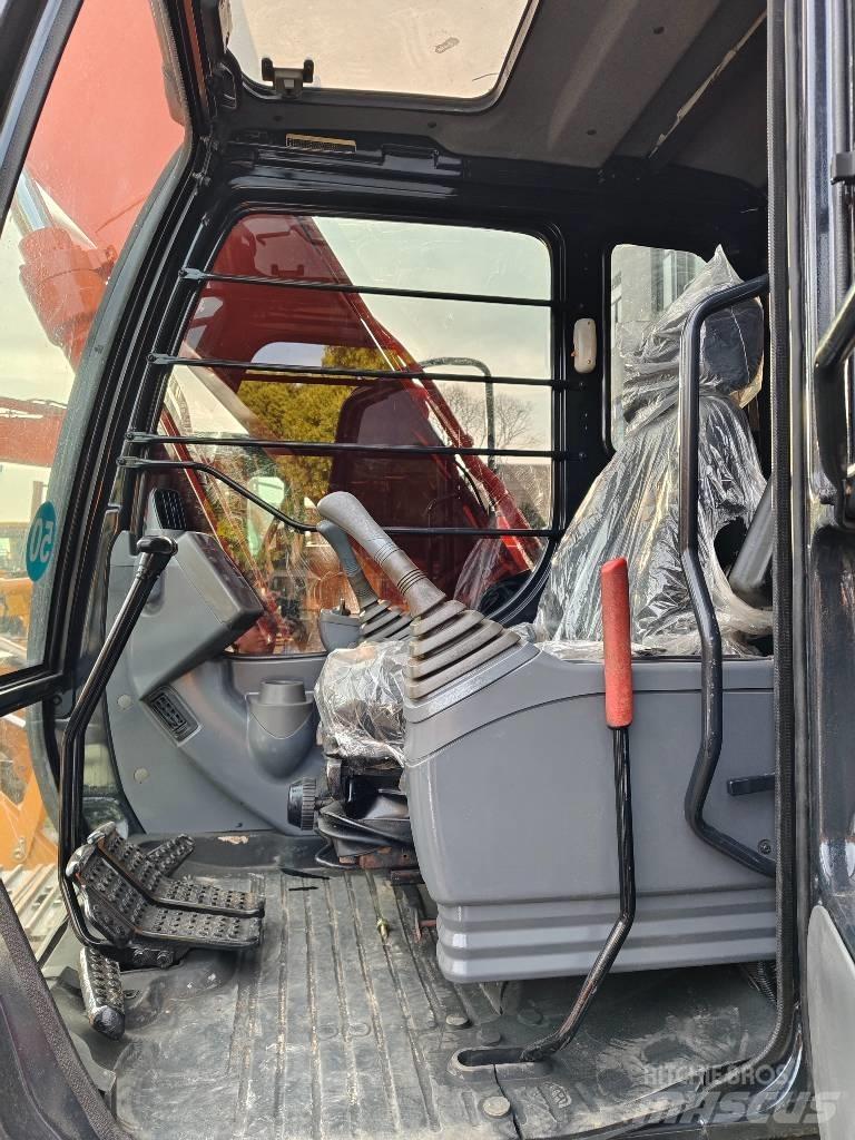 Hitachi ZX 130 LC Pásová rýpadla