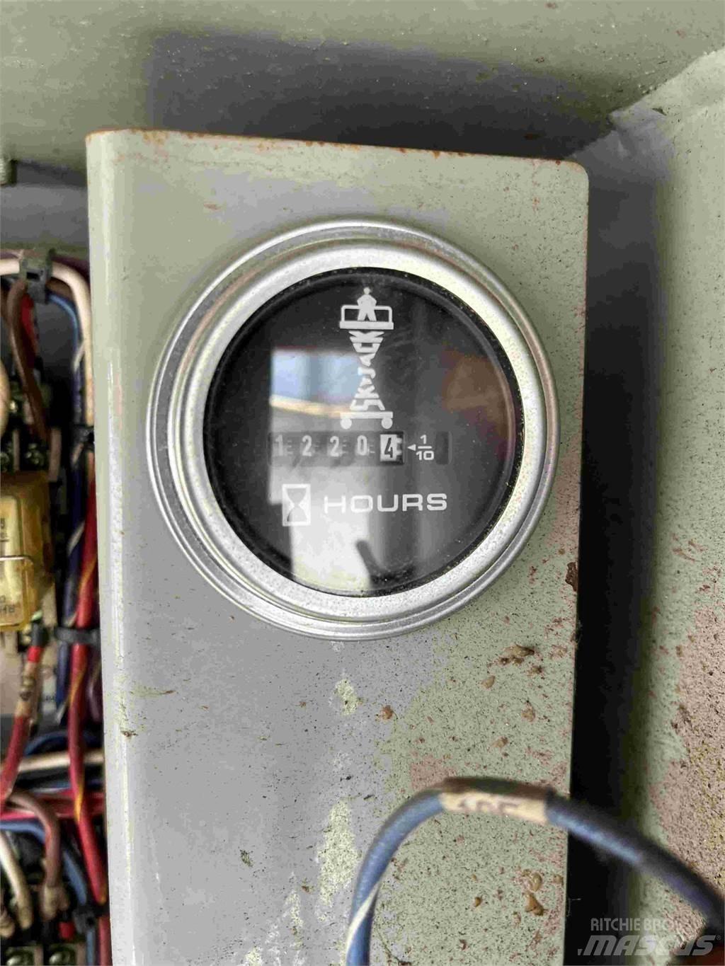 SkyJack SJ 9241 Nůžková zvedací plošina