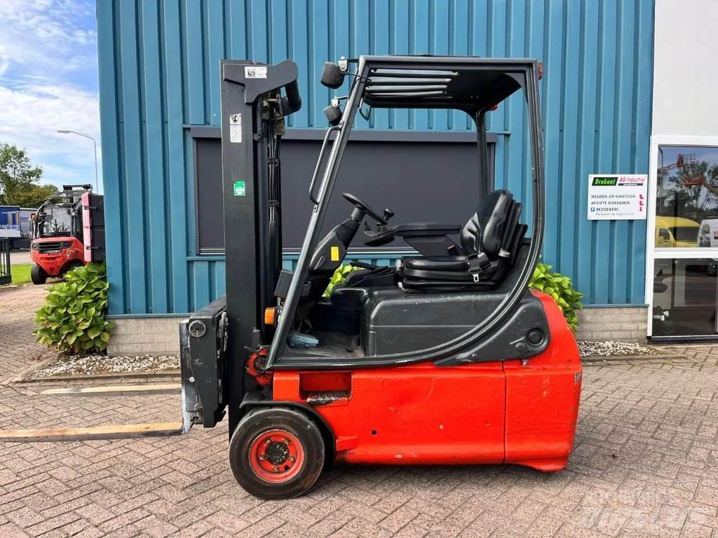 Linde E16-02 Akumulátorové vozíky