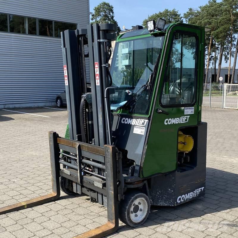 Combilift CB 2500 4 cestní vysokozdvižné vozíky