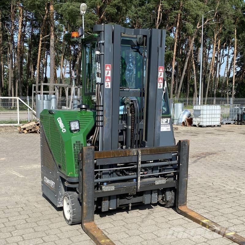Combilift CB 2500 4 cestní vysokozdvižné vozíky