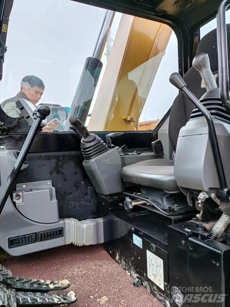 CAT 307 Pásová rýpadla