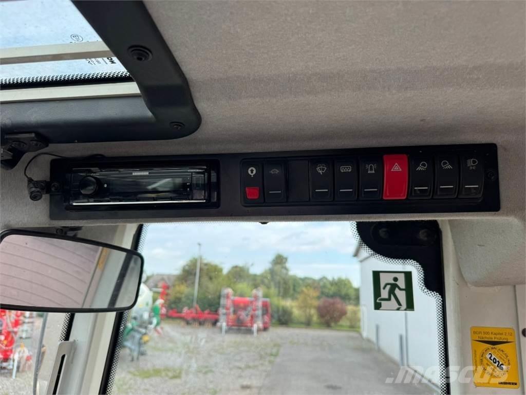 Liebherr 509 Tele Kolové nakladače