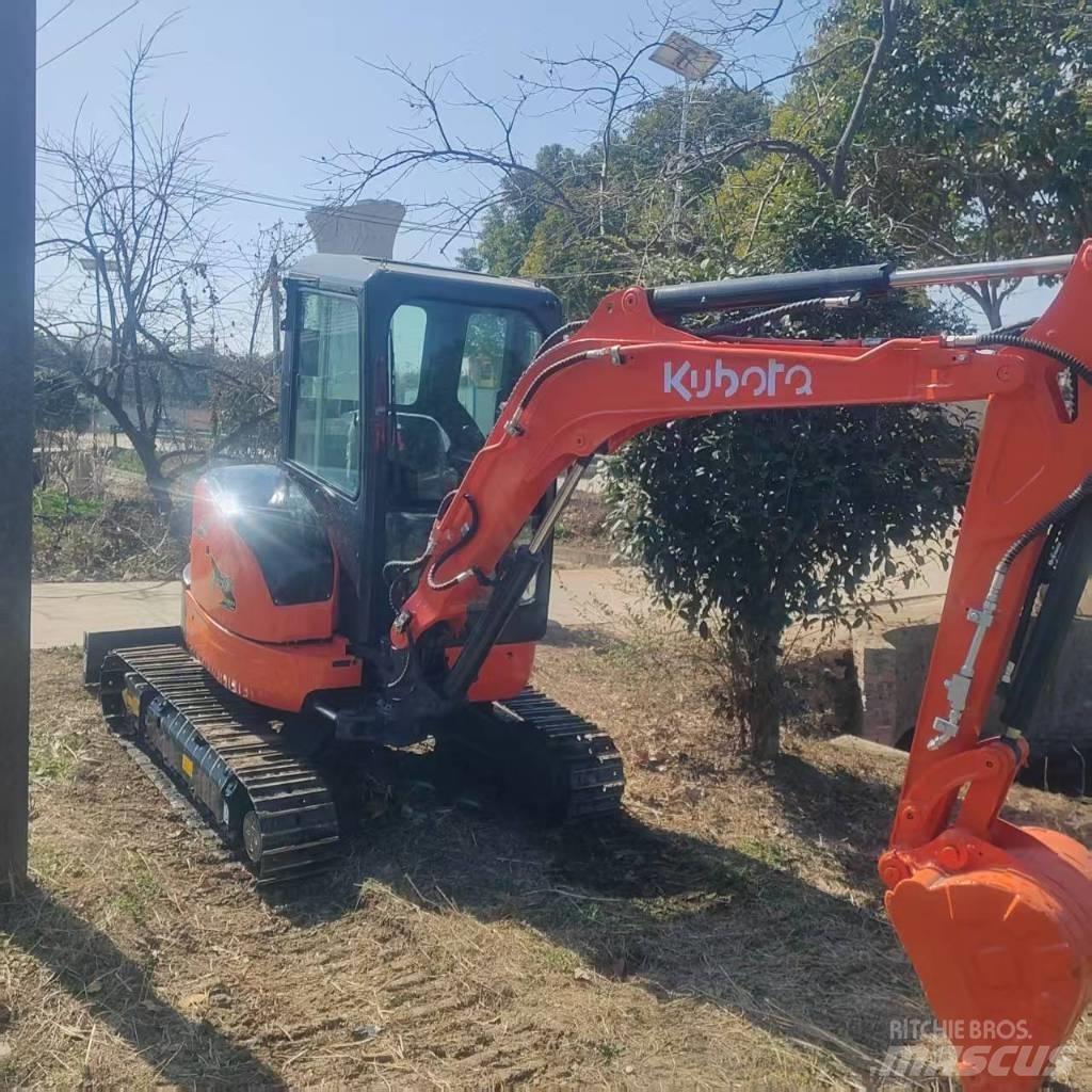 Kubota U 35 Pásová rýpadla