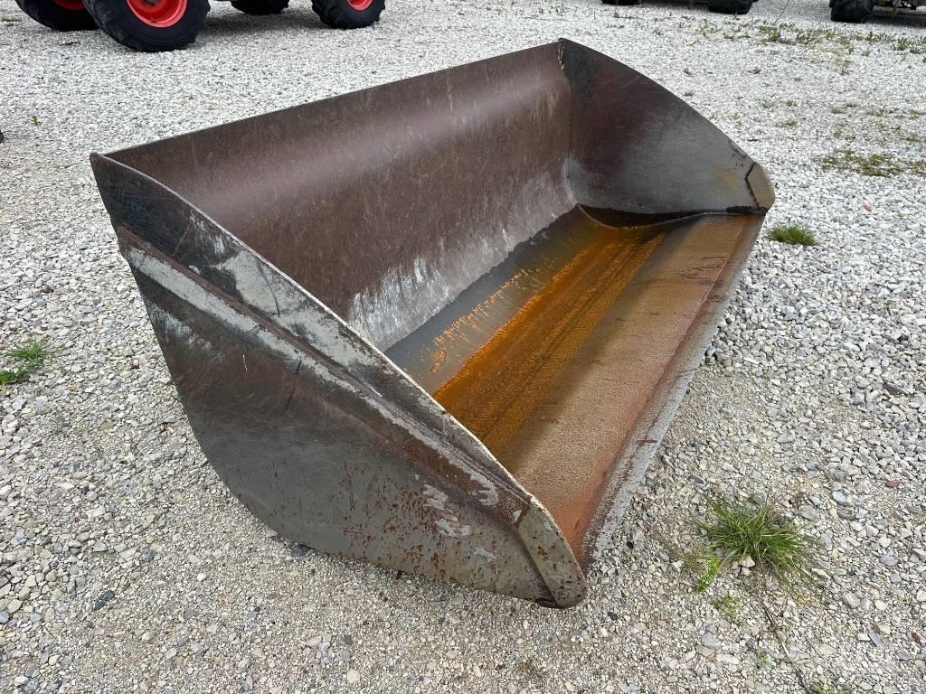 ŁYŻKA MANITOU 2,4 M Další nakladače, rypadla a příslušenství