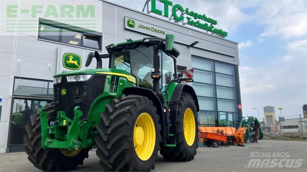 John Deere 7R 330 Traktory