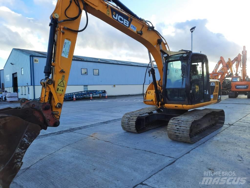 JCB JS 130 LC Pásová rýpadla
