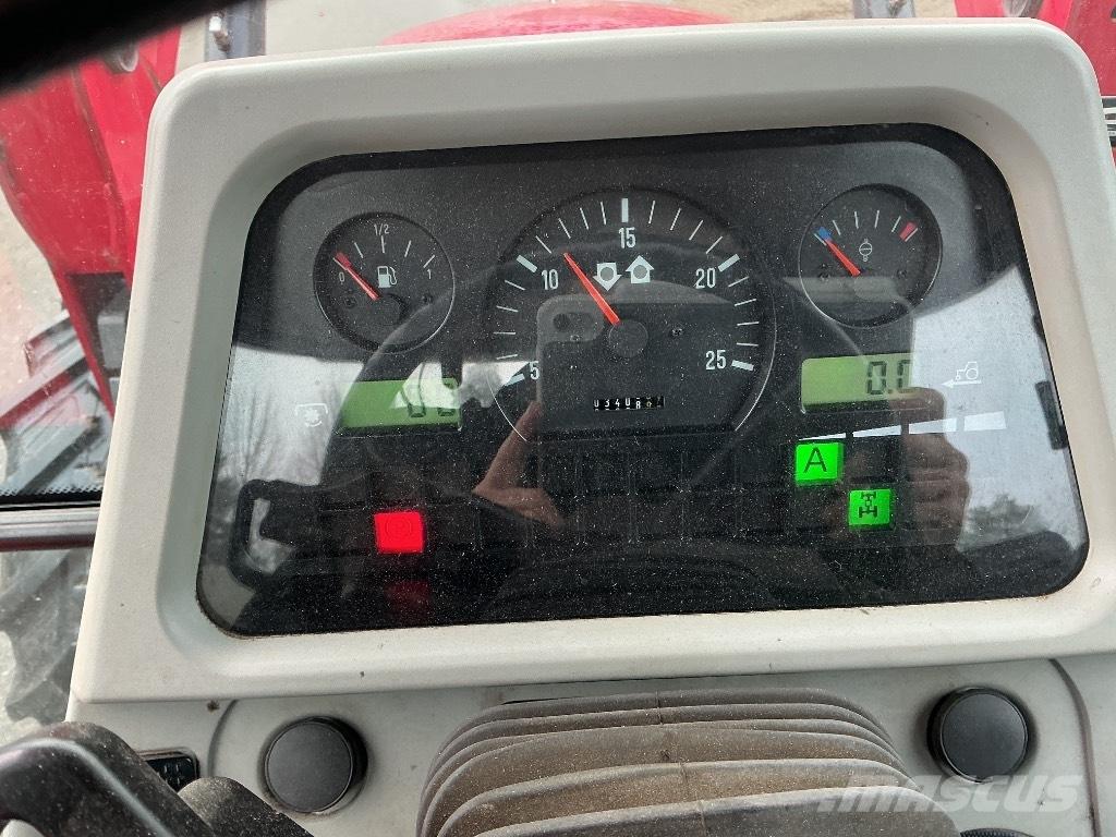 Massey Ferguson 5465 Traktory