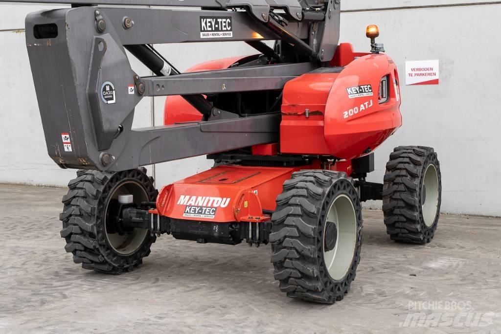 Manitou 200 ATJ Kloubové plošiny