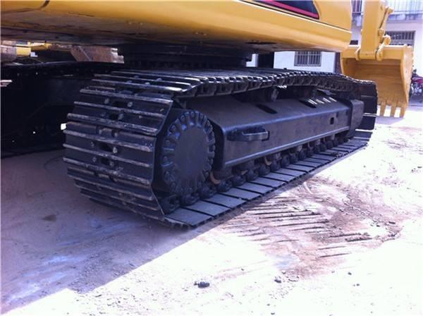 CAT 320 C L Pásová rýpadla