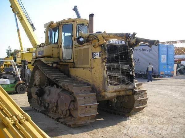 CAT D8N Pásové dozery