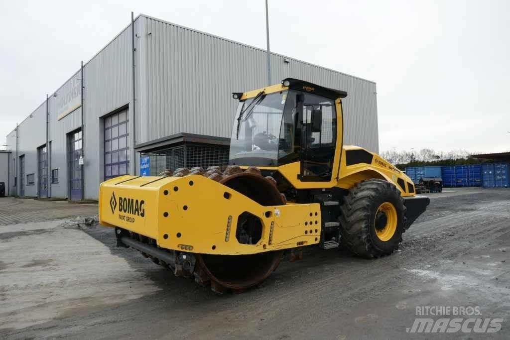Bomag BW 219 PDH-5 Půdní kompaktory