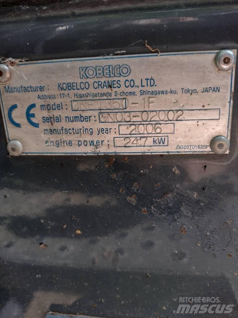 Kobelco cke1350-1F Pásové jeřáby