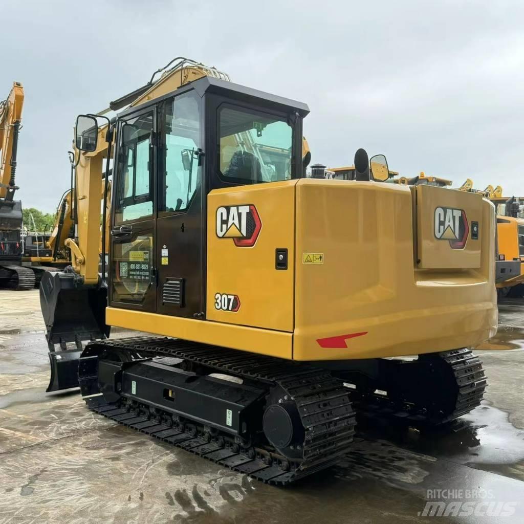 CAT 307 Mini rýpadla < 7t