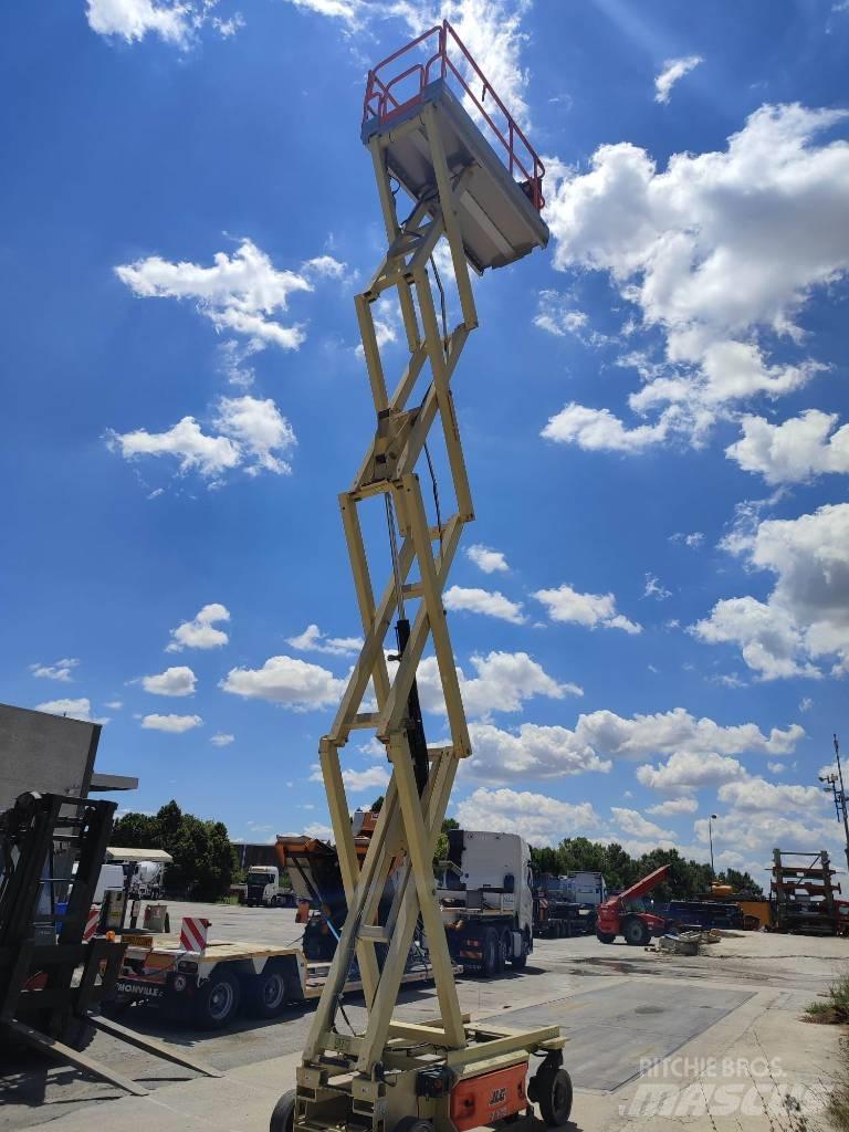 JLG 3246 ES Nůžková zvedací plošina