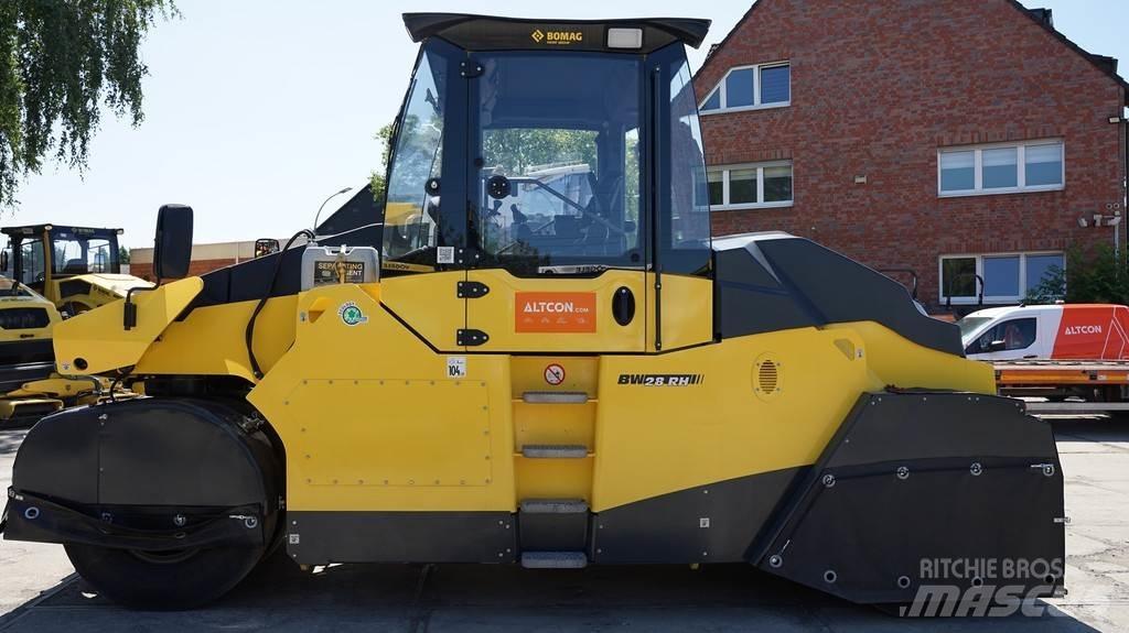 Bomag BW 28 RH Pneumatikové válce