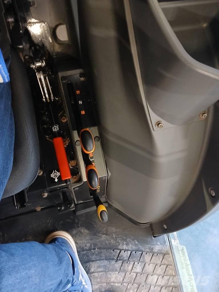 Yanmar YT347 H Kompaktní traktory