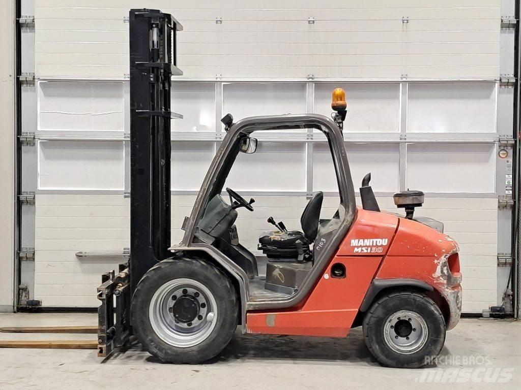 Manitou MSI30D Terénní vysokozdvižné vozíky