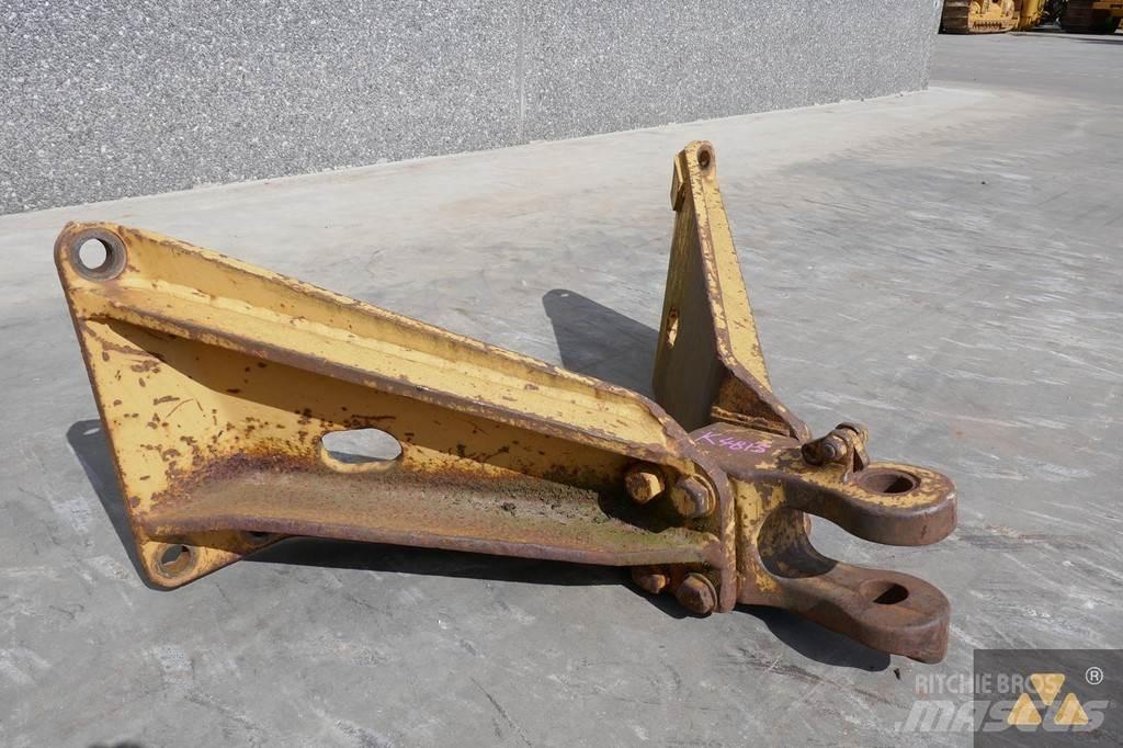 CAT D7G Drawbar Doprava – ostatní