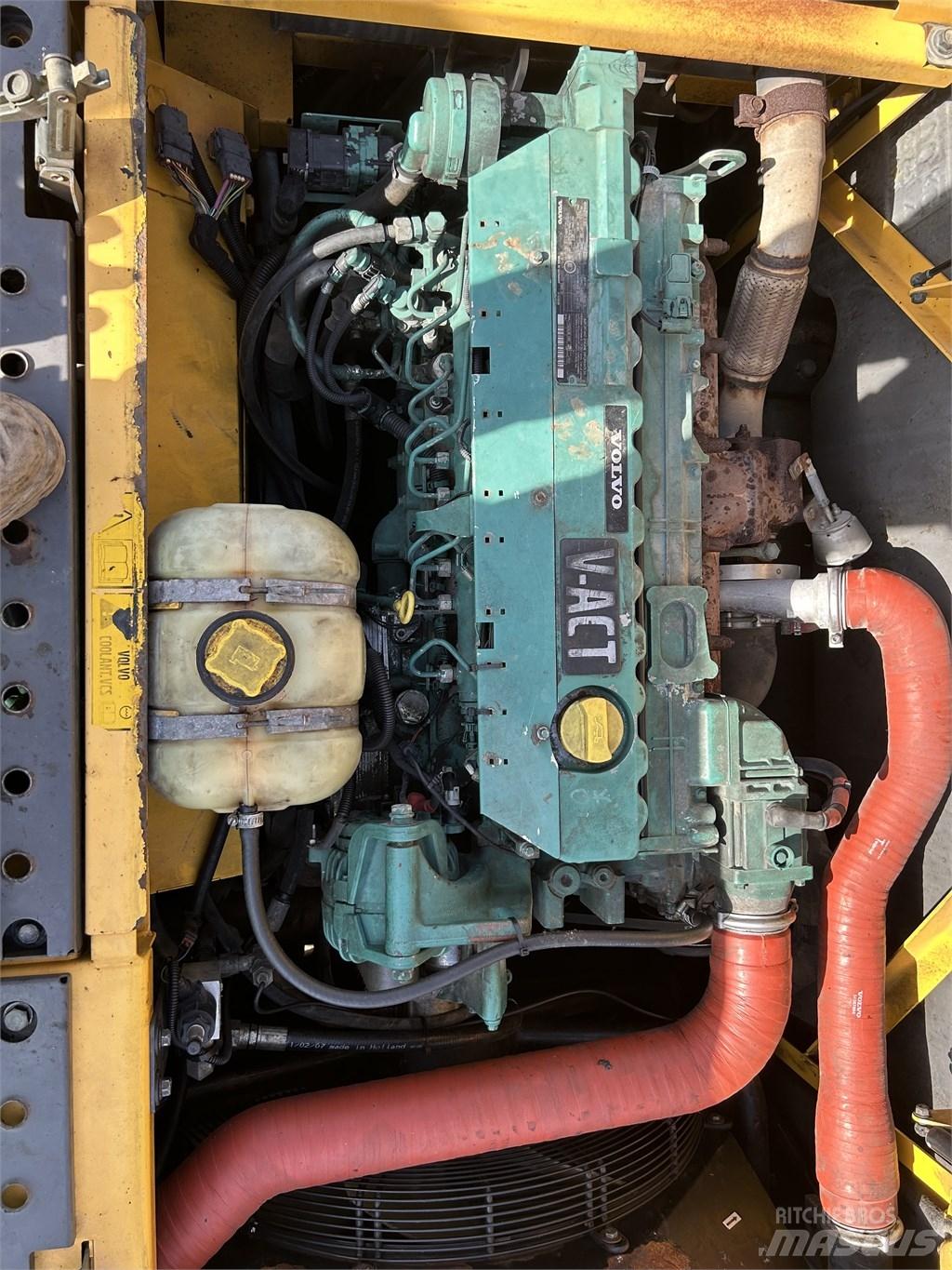  Excavator Volvo Kolová rýpadla