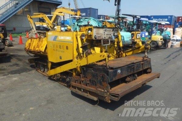 Sumitomo HA31C Finišery