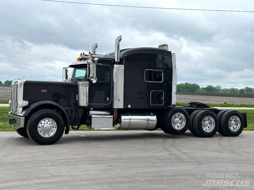 Peterbilt 389 Tahače