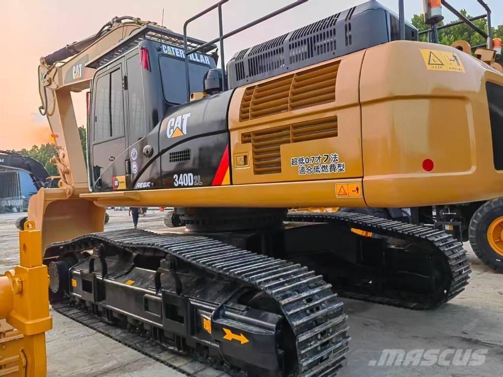 CAT 340 D L Pásová rýpadla