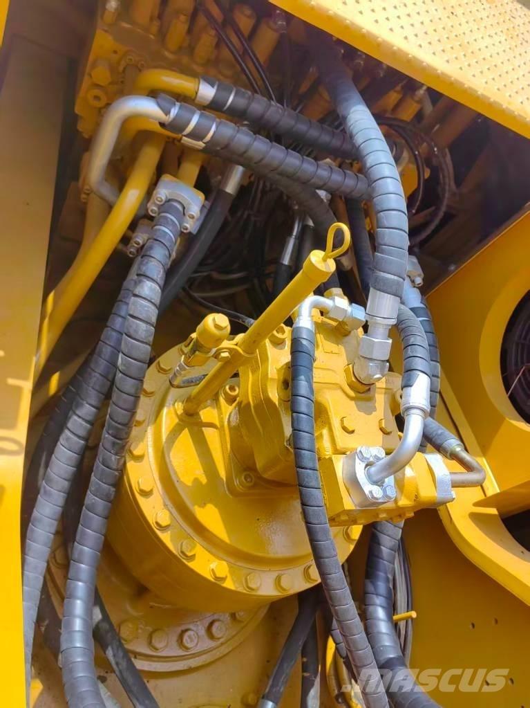 CAT 340 D L Pásová rýpadla