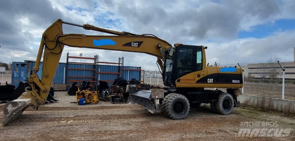 CAT M 322 C HCR Kolová rýpadla