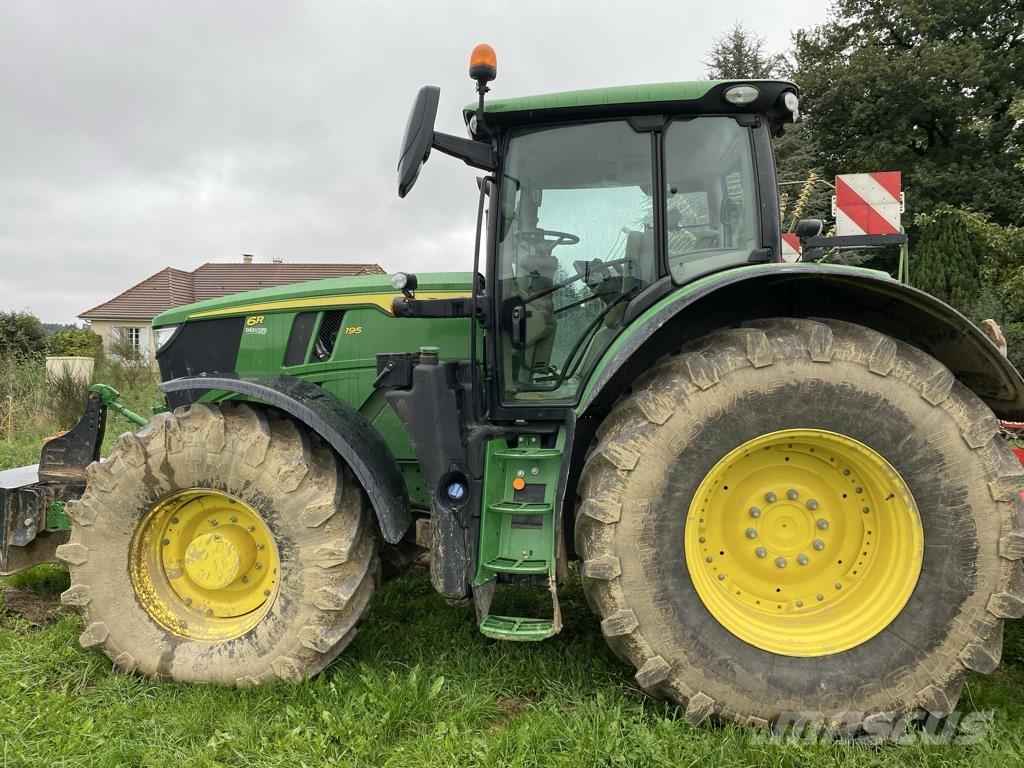 John Deere 6R 195 Traktory