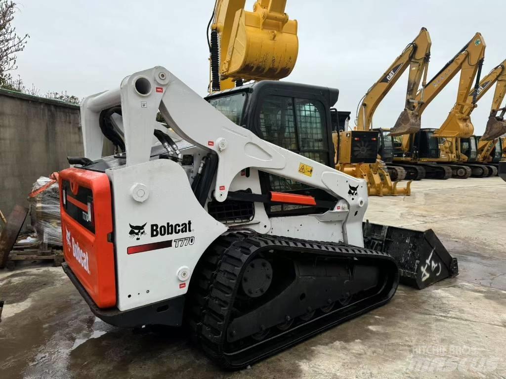 Bobcat T 770 Pásové nakladače