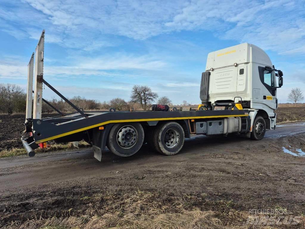 Iveco Stralis 420 Valník s navijákem