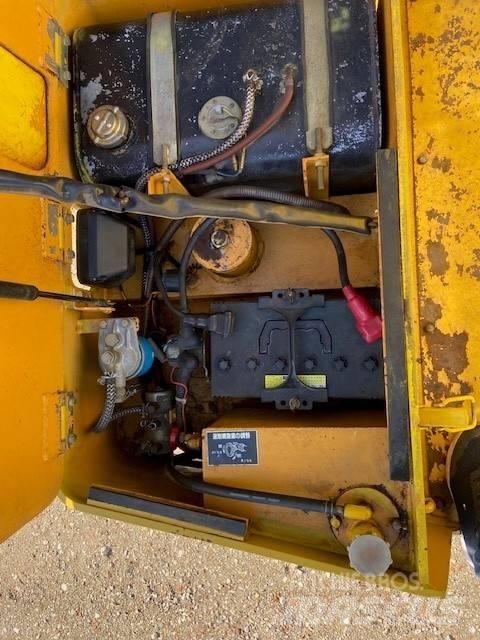 Sakai TS 160 Pneumatikové válce