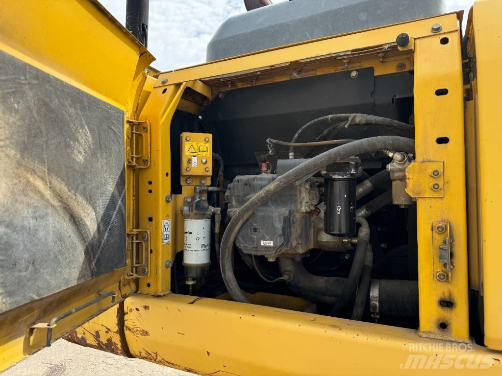 Komatsu PC 290 LC-8 Pásová rýpadla