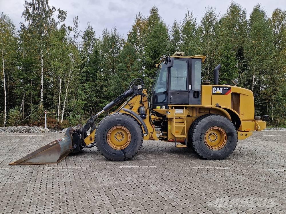 CAT 930 H Kolové nakladače
