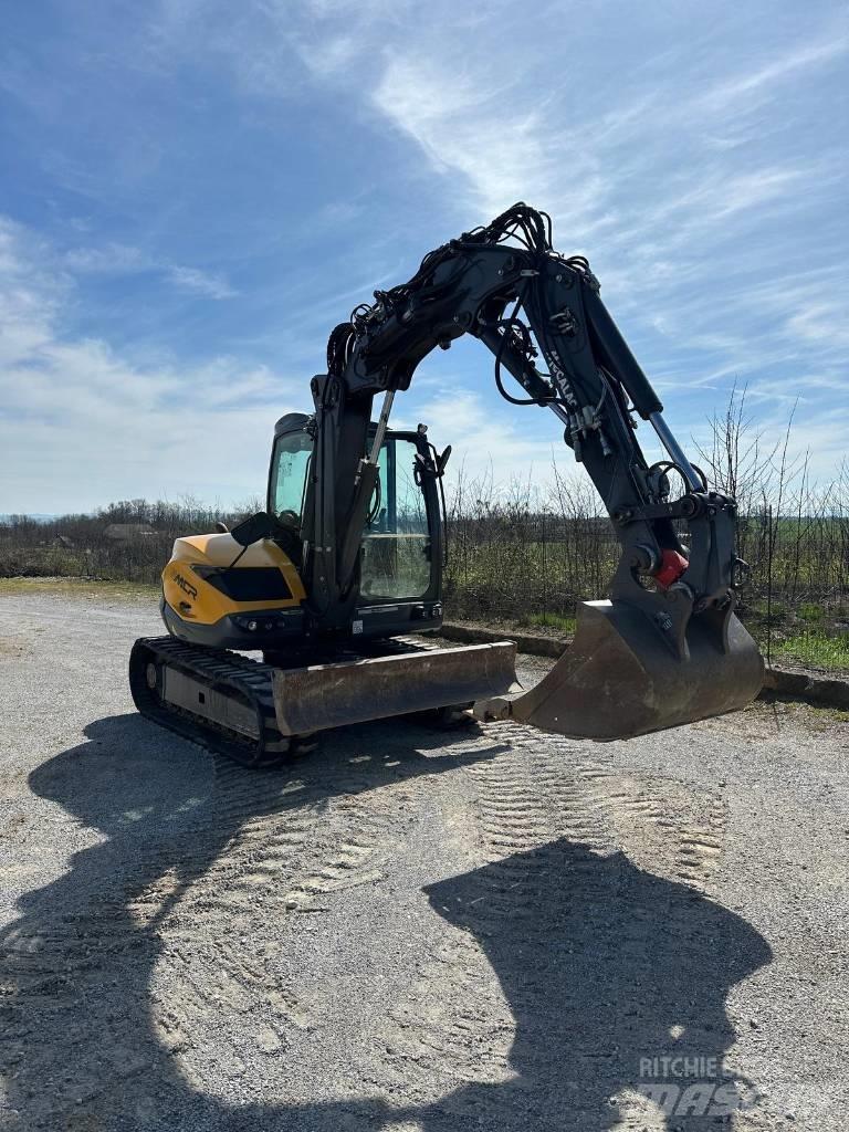 Mecalac 8 M CR Midi rýpadla 7t - 12t
