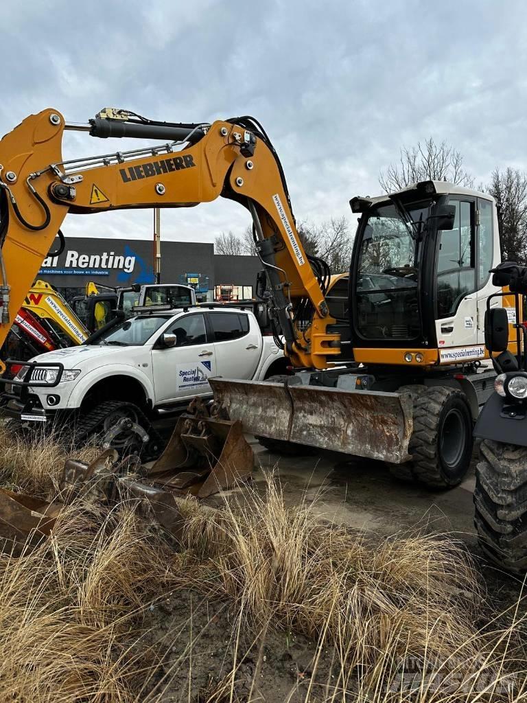 Liebherr 910 Compact Kolová rýpadla